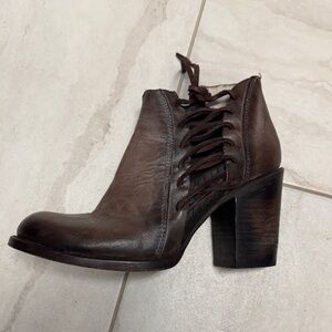 Freebird Brook Dark Brown Heeled Boots Sz 9